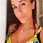 Profesora de educación infantil, preparada para dar clases de español a niños y adultos.